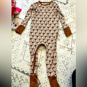 Little sleepies rustic rainbows